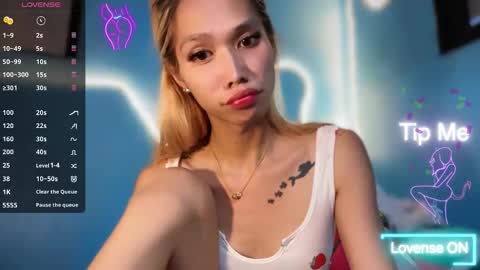 Snapshot of ms_maureenx69x chatting on 05.21.26 ms_maureenx69x online show from 05.21.26