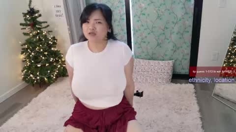 Snapshot of ms_mochii chatting on 02.21.25 R o r i SnapChat heyroriv2 wednesday - sunday Noon oclock mountain - 5pm mountain online show from 02.21.25