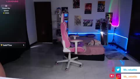 Manuela3 online show from 10.07.25