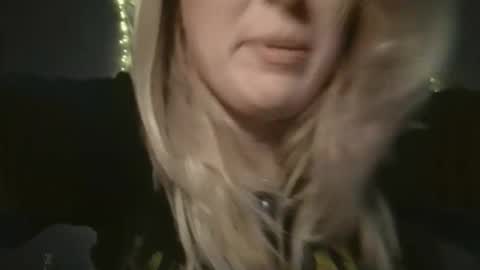 Snapshot of msclairewhatever chatting on 05.13.26 msclairewhatever online show from 05.13.26