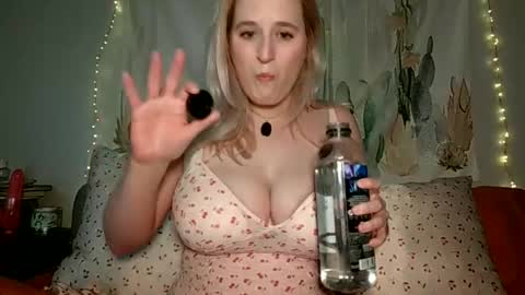 Snapshot of msclairewhatever chatting on 06.25.26 msclairewhatever online show from 06.25.26