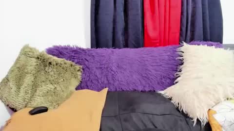 Miss Justine online show from 11.21.25