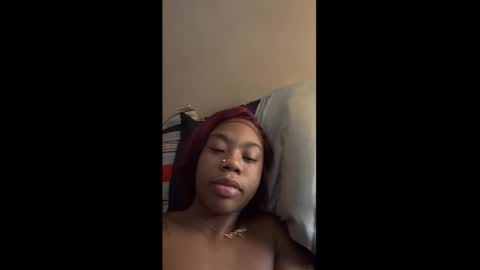 mskitty000 online show from 12.21.25