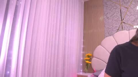 Manuela  online show from 04.01.26