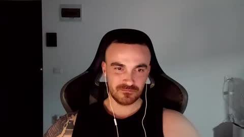 Victor online show from 01.04.25