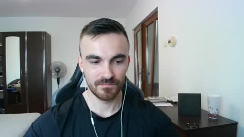 Victor online show from 12.04.25