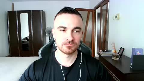 Victor online show from 06.04.26