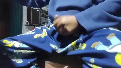 Snapshot of muchachosam chatting on 12.15.25 zenon online show from 12.15.25