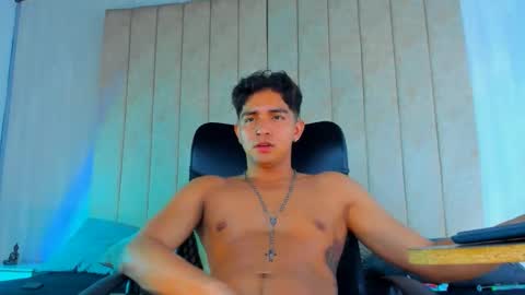 Snapshot of muichiro_tokito1 chatting on 01.28.25 muichiro tokito1 online show from 01.28.25