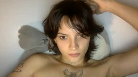 Snapshot of munchi_ chatting on 12.03.24 online show from 12.03.24