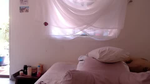   online show from 04.01.26