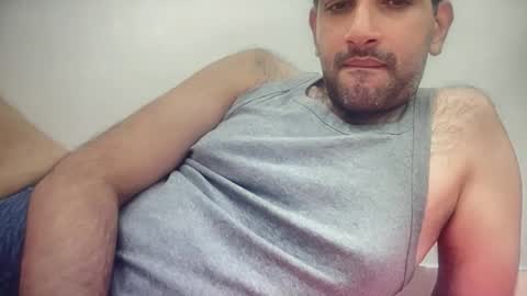 munnabobby2008 online show from 12.17.25