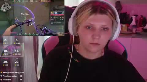 Snapshot of mura_muur chatting on 07.15.26 Milana online show from 07.15.26
