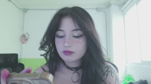 Snapshot of murasaki_doll chatting on 06.21.26 kimi- independent model online show from 06.21.26