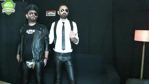 Snapshot of muratturkei chatting on 12.22.24 MasterBros online show from 12.22.24