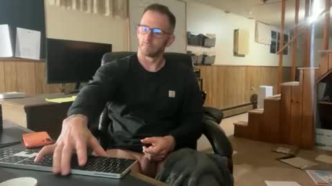 murdockjones7989 online show from 04.17.26