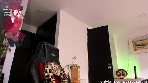 murielkarmesi online show from 02.06.25