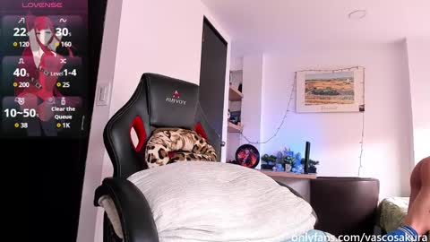 murielkarmesi online show from 02.15.25