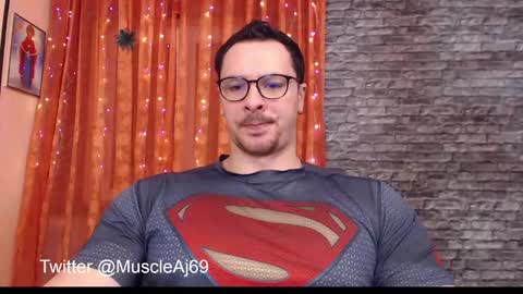 Snapshot of muscleaj69 chatting on 12.17.24 AJ online show from 12.17.24