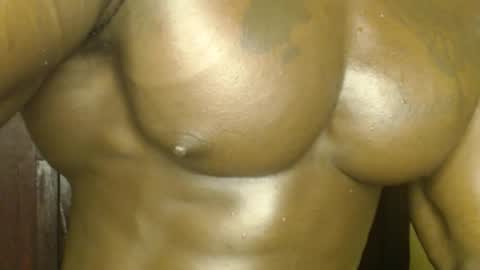 musclegod23 online show from 11.13.25