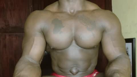 musclegod23 online show from 02.16.26