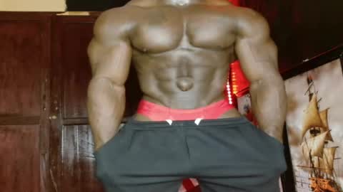Snapshot of musclegodsammy23 chatting on 06.01.26 musclegod23 online show from 06.01.26