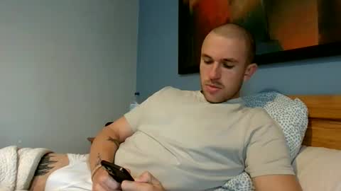 muscleshow00 online show from 11.19.25