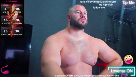 Snapshot of muscularjohnforu chatting on 06.20.26 click icon for peach online show from 06.20.26