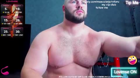 Snapshot of muscularjohnforu chatting on 07.08.26 click icon for peach online show from 07.08.26