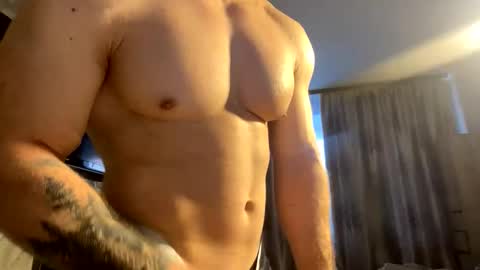 muscularjuggler online show from 01.11.26