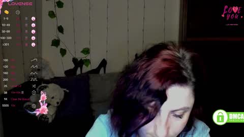 Snapshot of muse_kitty_jenia chatting on 03.03.25 Jenya online show from 03.03.25