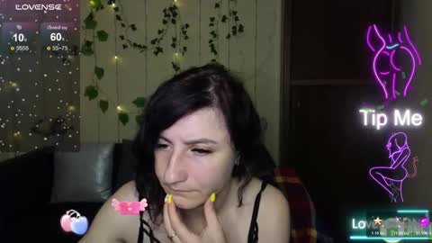 Jeneva online show from 10.28.25