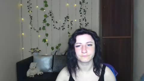 Jeneva online show from 05.30.26