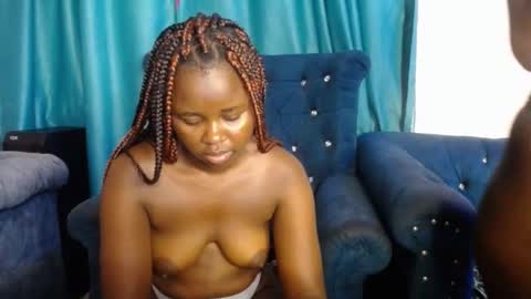 Snapshot of muse_melanin chatting on 02.14.26 Milly online show from 02.14.26