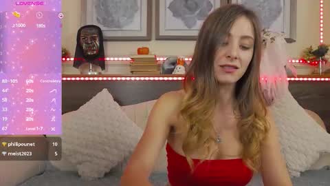 Luna  online show from 11.01.25