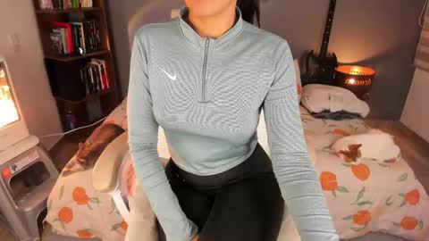 VALENTINA Luna  online show from 09.25.25