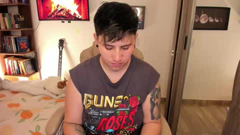 VALENTINA Luna  online show from 12.20.25