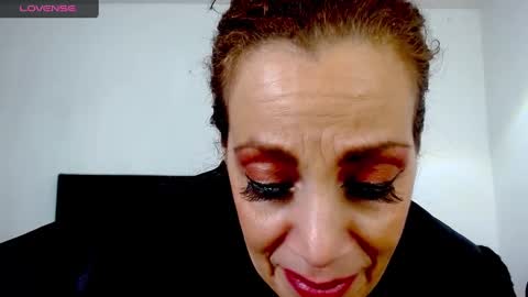 Mussa Hott online show from 01.12.25