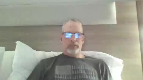 Snapshot of mustang_daddy chatting on 03.11.26 307MountainMan online show from 03.11.26