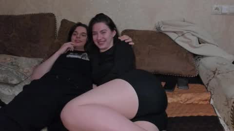 HEY online show from 11.19.25