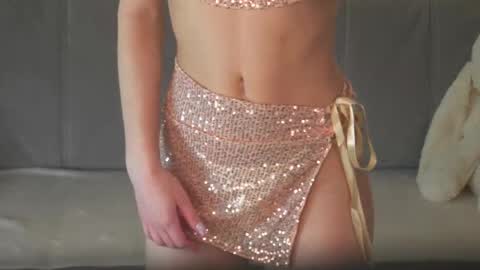 Polly online show from 04.01.26