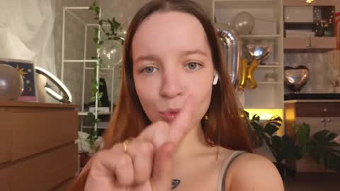  MIA  I will be here Monday Wednesday Thursday Saturday online show from 01.12.25