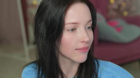 STELLA online show from 11.17.25