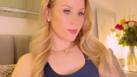 Mya-be Yours P online show from 01.20.25