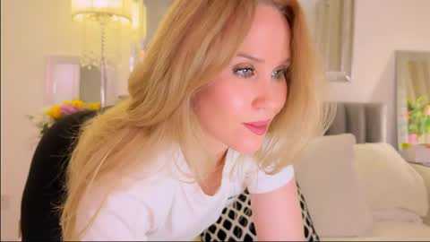 Mya-be Yours P online show from 02.16.25