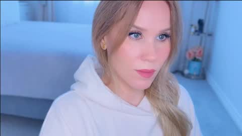 Mya-be Yours P online show from 02.23.25