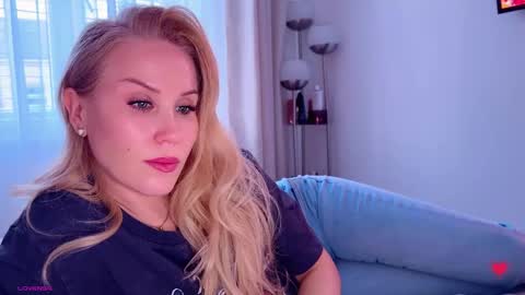 Mya-be Yours P online show from 10.12.25