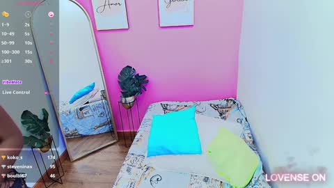 Snapshot of myblackdope_ chatting on 12.31.24 Samanta  online show from 12.31.24