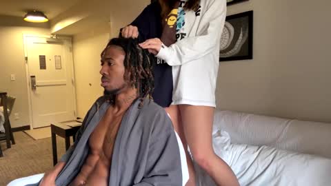 Snapshot of mycreamydreams chatting on 01.25.25 mycreamydreams online show from 01.25.25