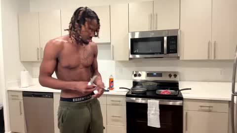 Snapshot of mycreamydreams chatting on 03.03.25 mycreamydreams online show from 03.03.25